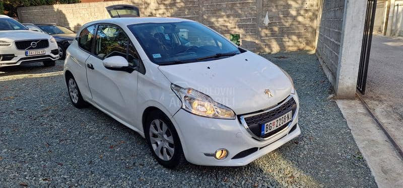 Peugeot 208 1.4 hdi