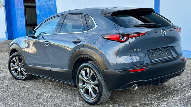 Mazda CX-30 Skyactiv HIBRID LUXE