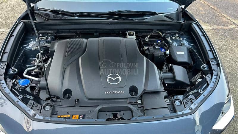 Mazda CX-30 Skyactiv HIBRID LUXE