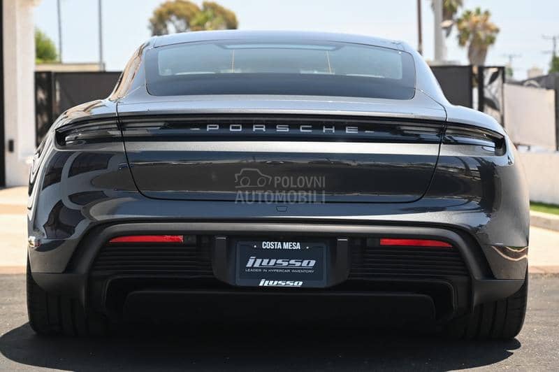 Porsche Taycan taycan