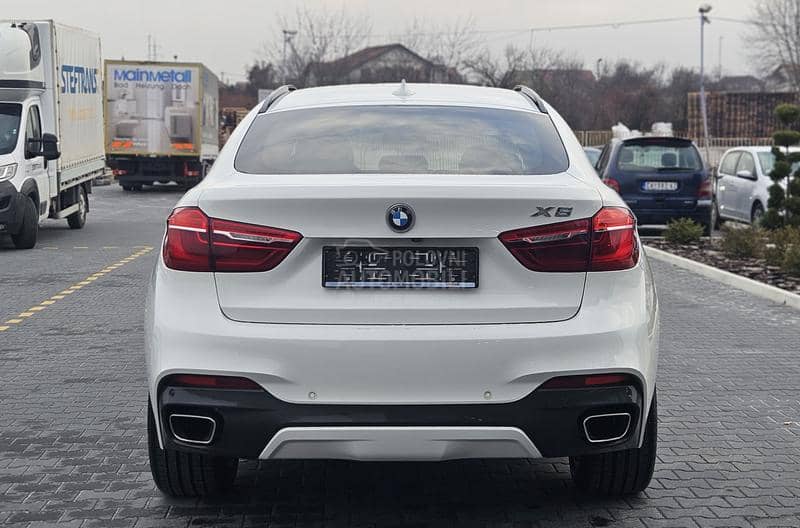 BMW X6 M40 Virtual