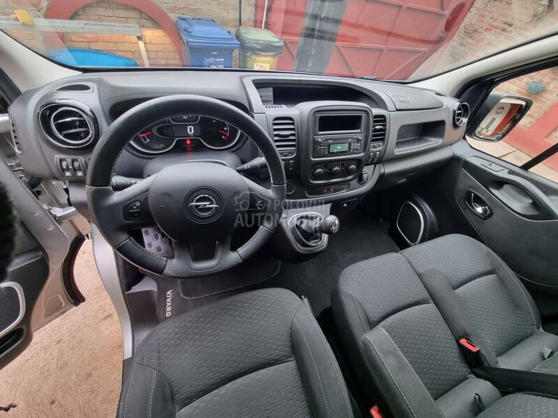 Opel Vivaro 1,6 CDTI BITURBO