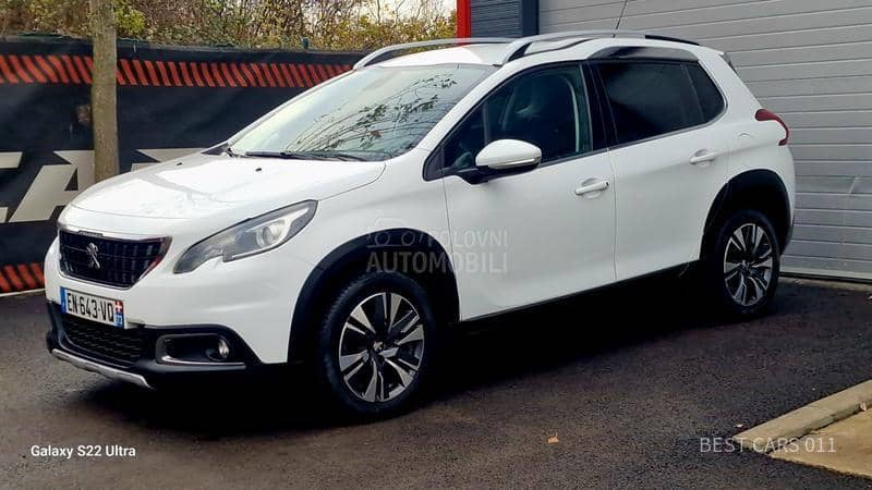 Peugeot 2008 1.6BLUHDI ALLURE