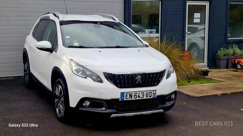 Peugeot 2008 1.6BLUHDI ALLURE