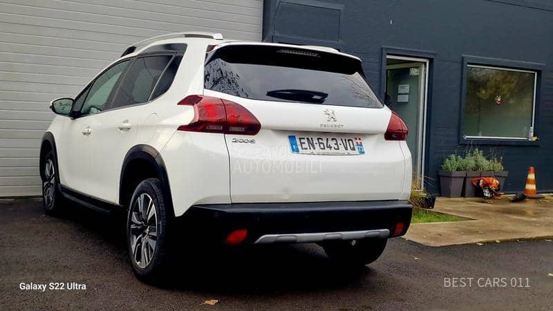 Peugeot 2008 1.6BLUHDI ALLURE