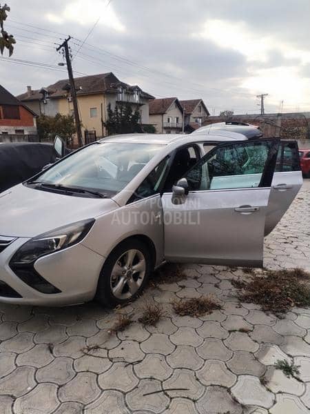 Opel Zafira 1.6