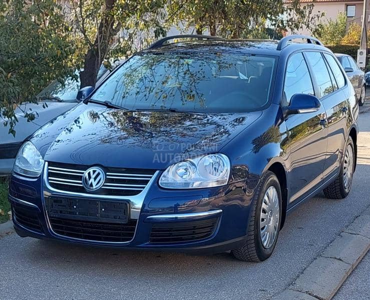 Volkswagen Golf 5 1.6 8v TRENDLINE