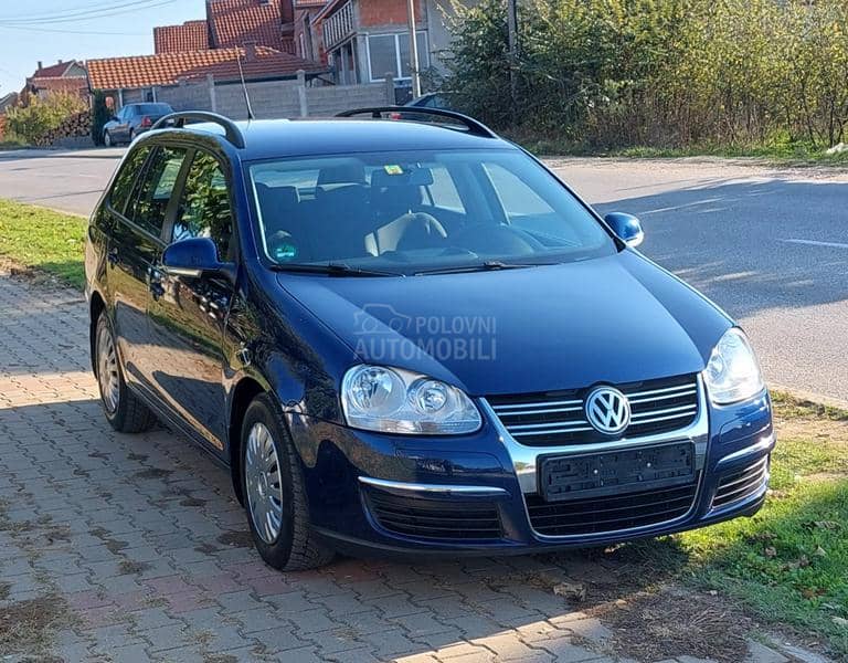 Volkswagen Golf 5 1.6 8v TRENDLINE