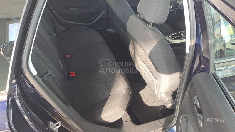 Peugeot 308 1.5 BLU NAV KAM ALU