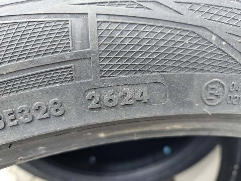 Vredestein 265/40 R21 Zimska