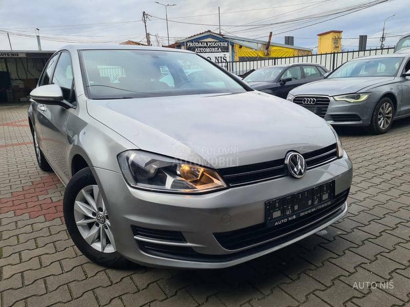 Volkswagen Golf 7 1.2 TSI BLUEMOTION