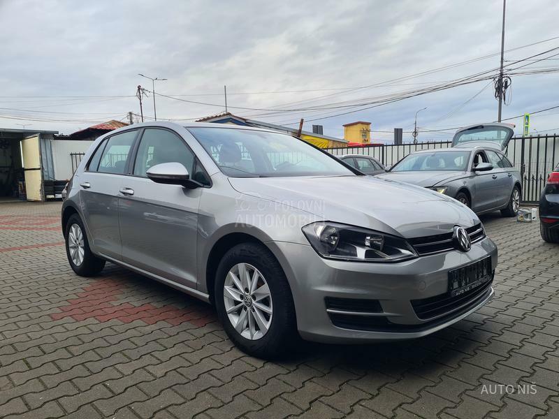 Volkswagen Golf 7 1.2 TSI BLUEMOTION