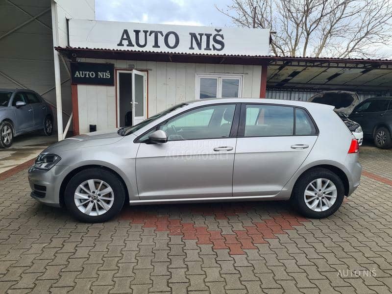 Volkswagen Golf 7 1.2 TSI BLUEMOTION