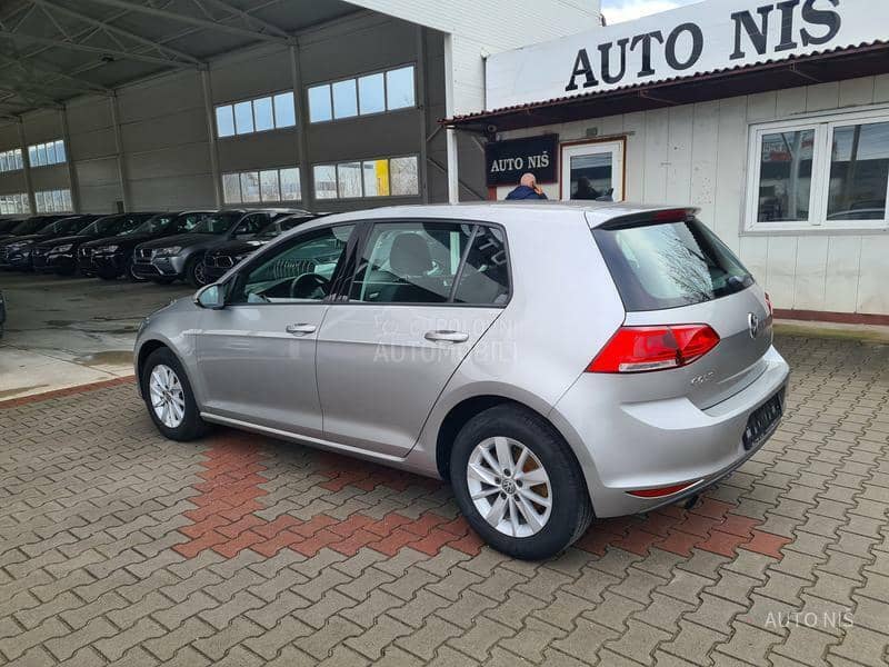 Volkswagen Golf 7 1.2 TSI BLUEMOTION