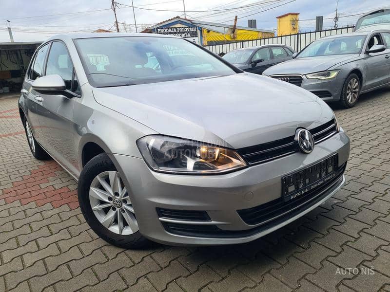 Volkswagen Golf 7 1.2 TSI BLUEMOTION