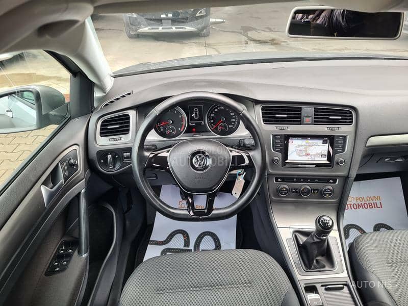 Volkswagen Golf 7 1.2 TSI BLUEMOTION