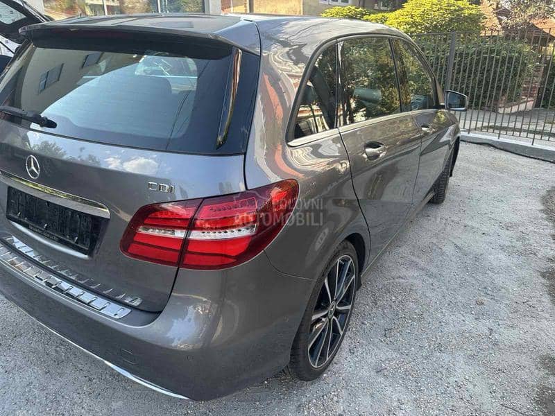 Mercedes Benz B 180 cdi