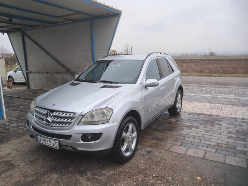 Mercedes Benz ML 320 3.0