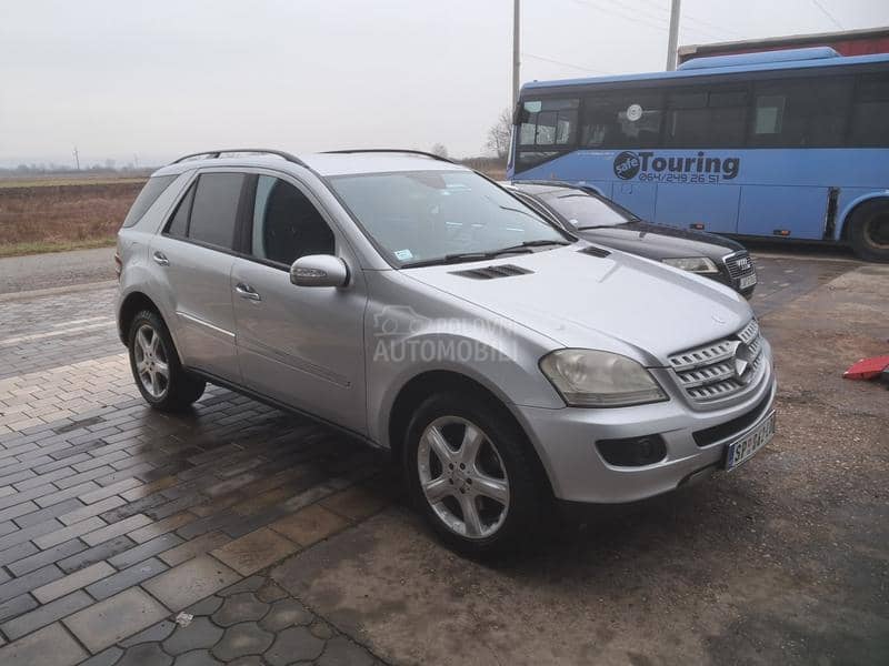 Mercedes Benz ML 320 3.0