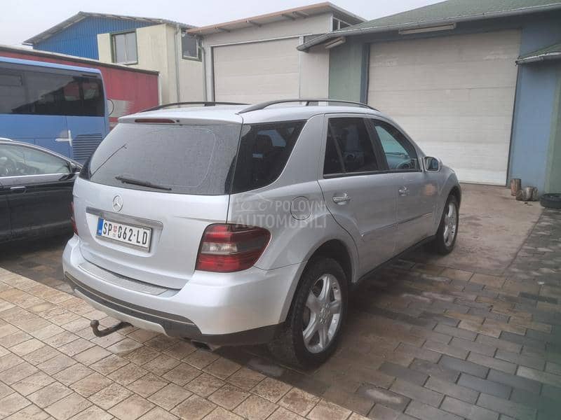 Mercedes Benz ML 320 3.0