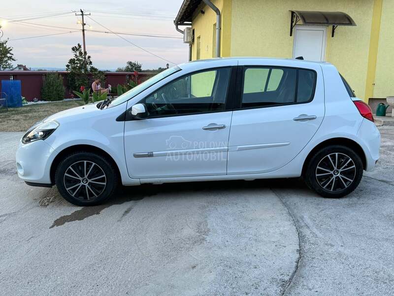 Renault Clio 1.5dci N A V I G