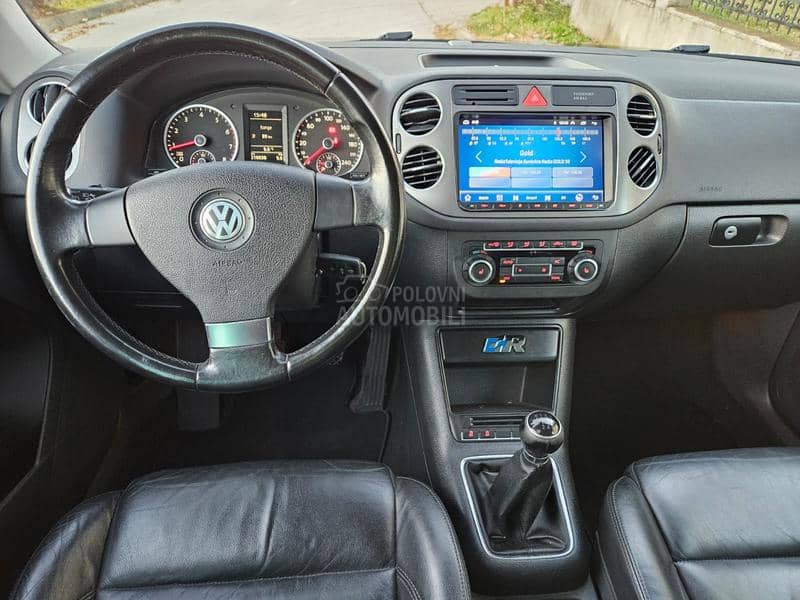 Volkswagen Tiguan 1.4 TSI   R LINE