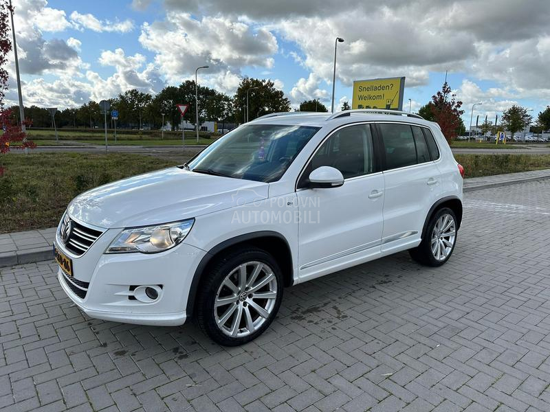 Volkswagen Tiguan 1.4 TSI   R LINE