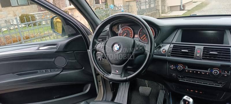 BMW X5 40d / M paket / CH