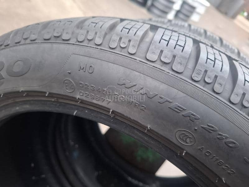 Pirelli 225/45 R17 Zimska