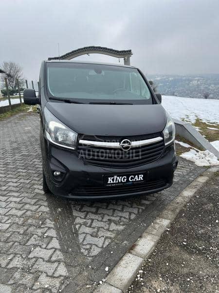 Opel Vivaro Long