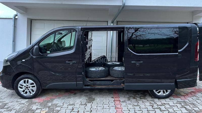 Opel Vivaro Long