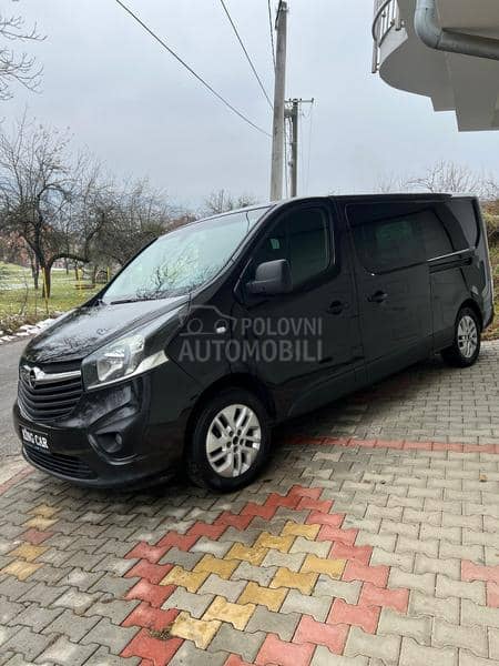 Opel Vivaro Long