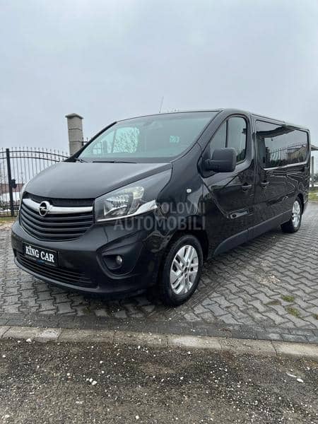 Opel Vivaro Long