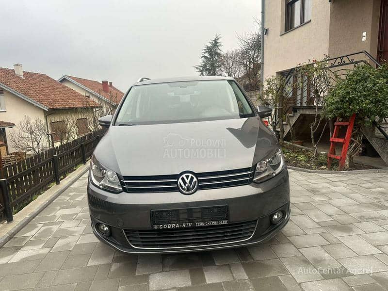 Volkswagen Touran 1.4 c.n.g