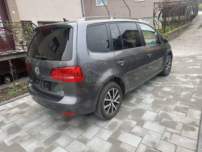 Volkswagen Touran 1.4 c.n.g