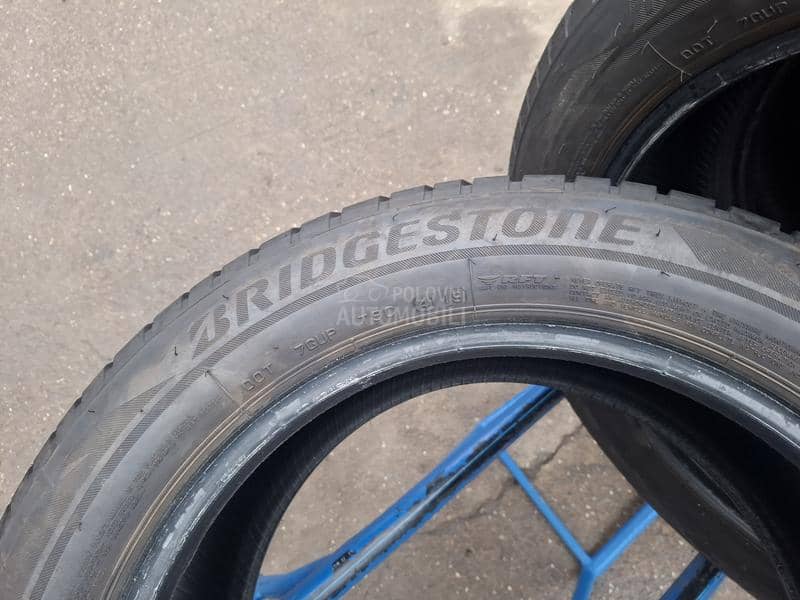 Bridgestone 225/55 R17 Zimska