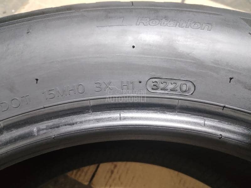 Hankook 215/65 R17 Zimska