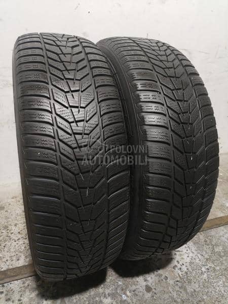 Hankook 215/65 R17 Zimska