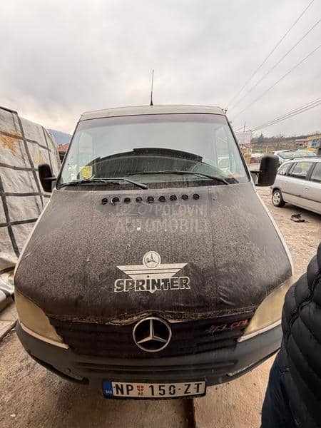 Mercedes Benz Sprinter 