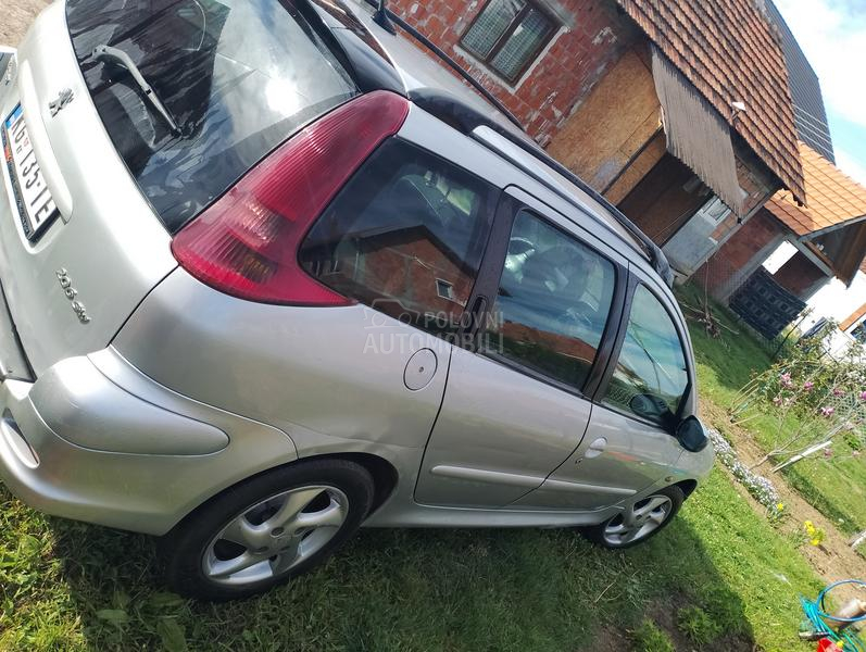 Peugeot 206 SW