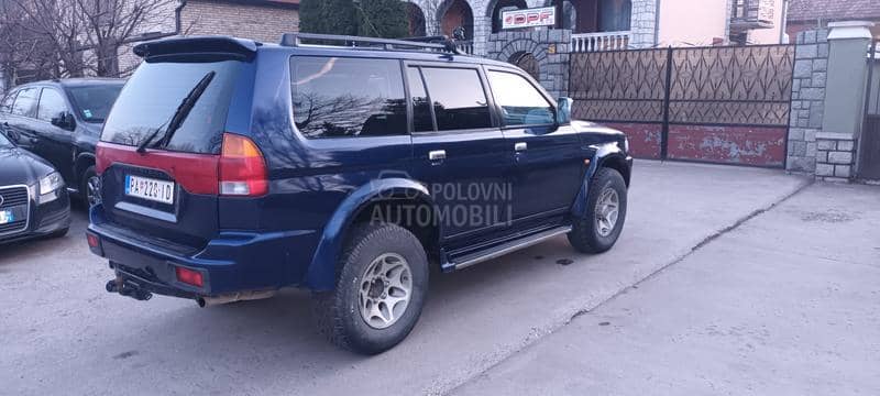 Mitsubishi Pajero Sport gls