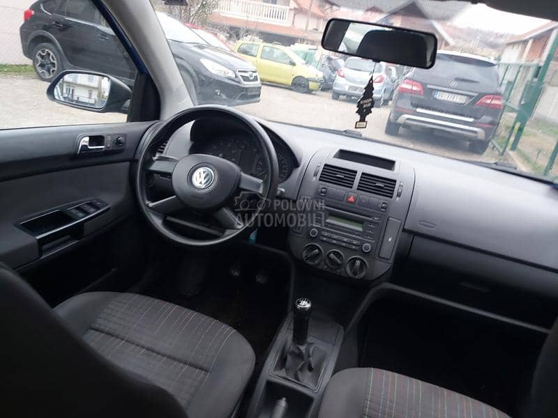 Volkswagen Polo 1.2b clima 5vr