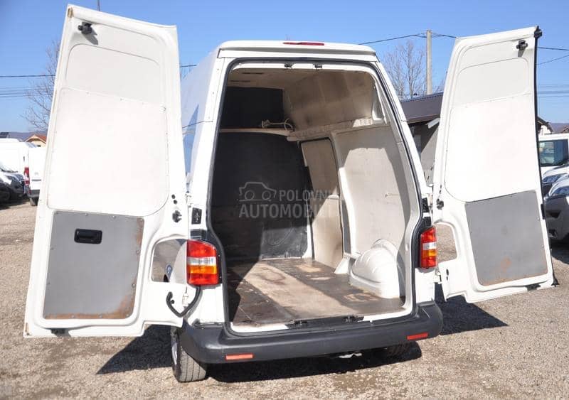 Volkswagen Transporter T5 POVIŠENI 4x4 KAO NOV