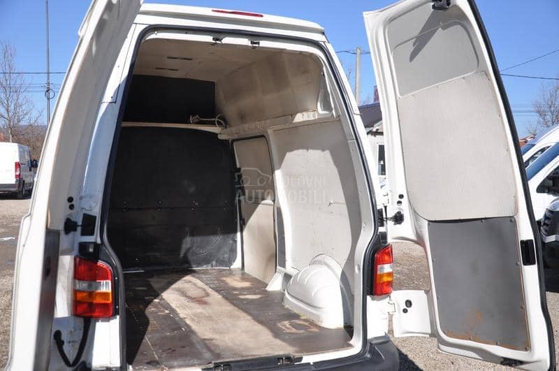 Volkswagen Transporter T5 POVIŠENI 4x4 KAO NOV