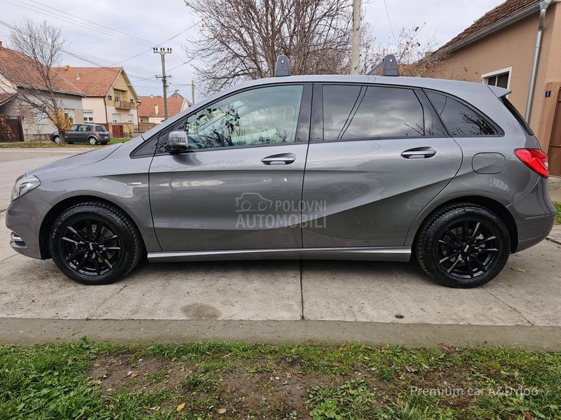 Mercedes Benz B 180 B180 SPORT CH