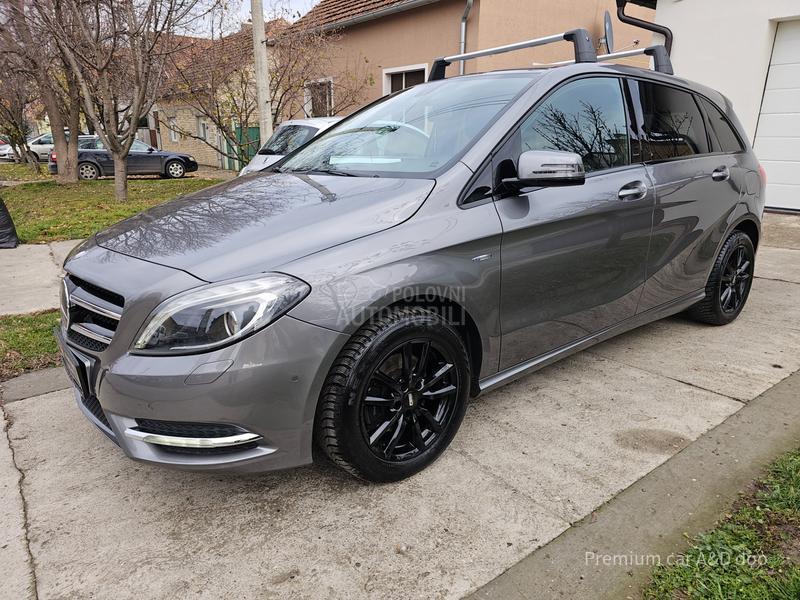 Mercedes Benz B 180 B180 SPORT CH