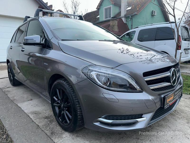 Mercedes Benz B 180 B180 SPORT CH