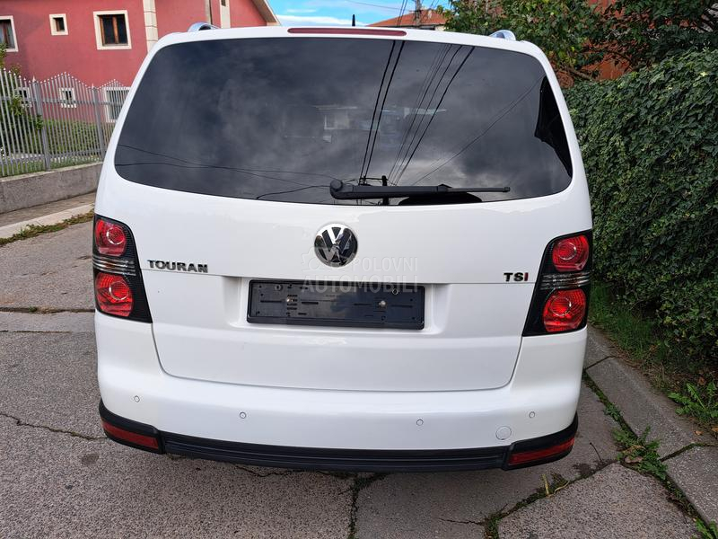 Volkswagen Touran 1.4cross