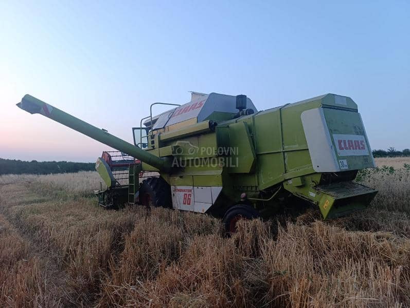 Claas Dominator 86