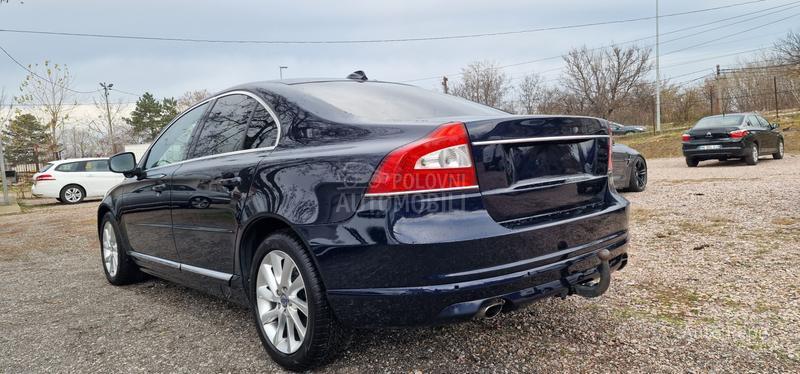 Volvo S80 2.4 D5 Summum